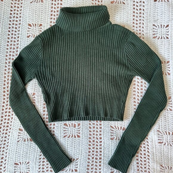 Cropped Turtleneck Ribbed Knit Sweater Top - Love Tree - Picture 1 of 5